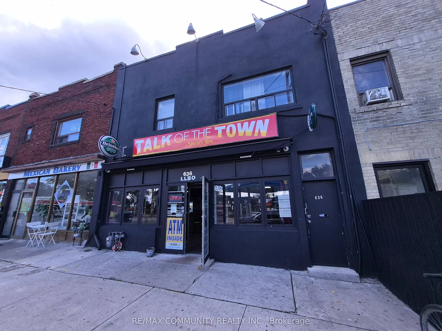 2 bed, $2,200 — Photo 2