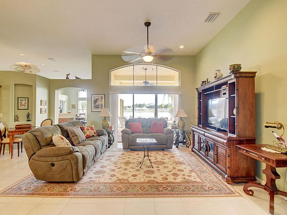 4th image of 5614 Bermuda Dunes Cir