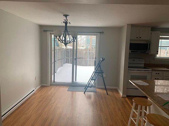 5th image of 21 Orchard Hills Pkwy #21