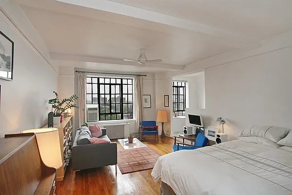 Sold by Corcoran | media 2