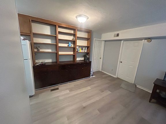 5th image of 1227 Barnwell Steet Barnwell St Unit 3