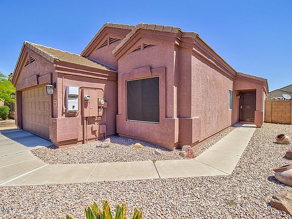 3rd image of 2240 N St Pedro Avenue