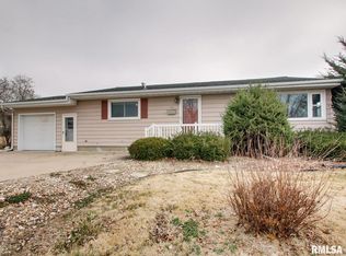 916 N 36th St, Quincy, IL 62301