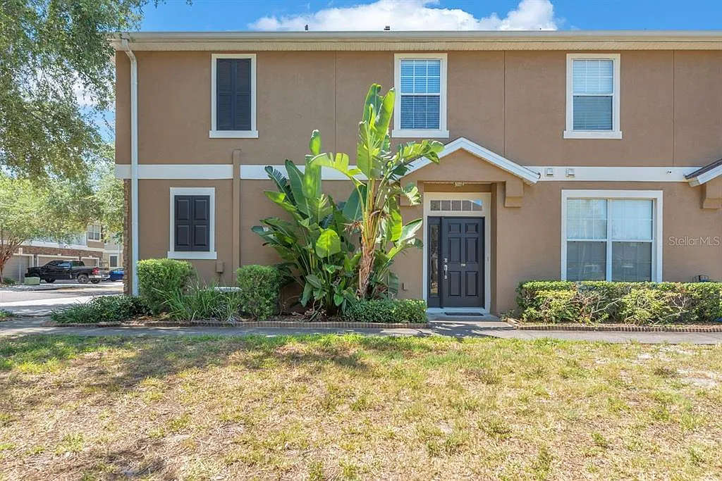 2 bed, 2.0 bath, 1264 sqft, $2,250 — Photo 3