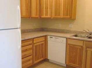 2721 SW Salmon Ave, Redmond, OR 97756