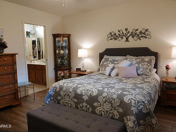 3rd image of 2064 S Farnsworth Dr Unit 19