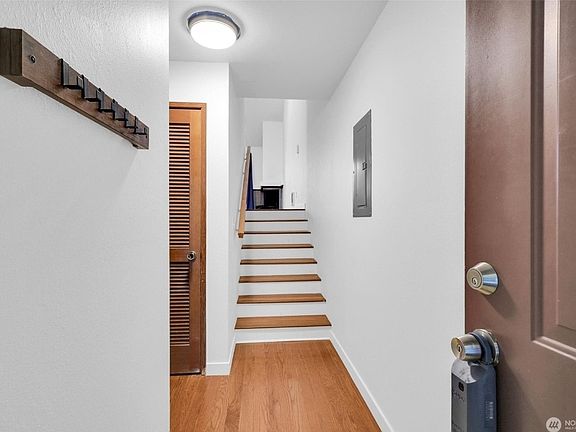 3rd image of 2937 76th Ave SE APT 33C