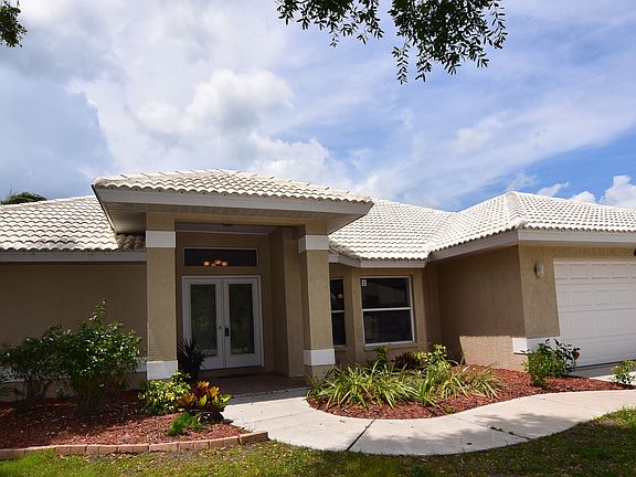 2nd image of 4883 Jacaranda Heights Dr