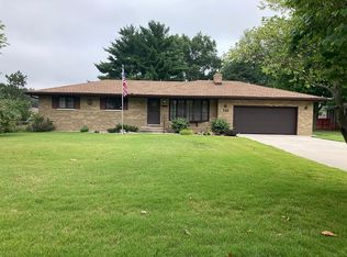 110 Elm St, Morton, IL 61550