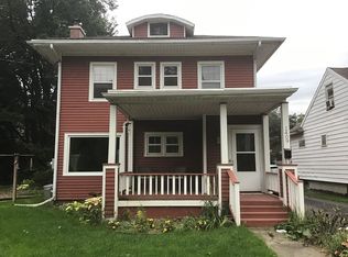 1409 Moores River Dr, Lansing, MI