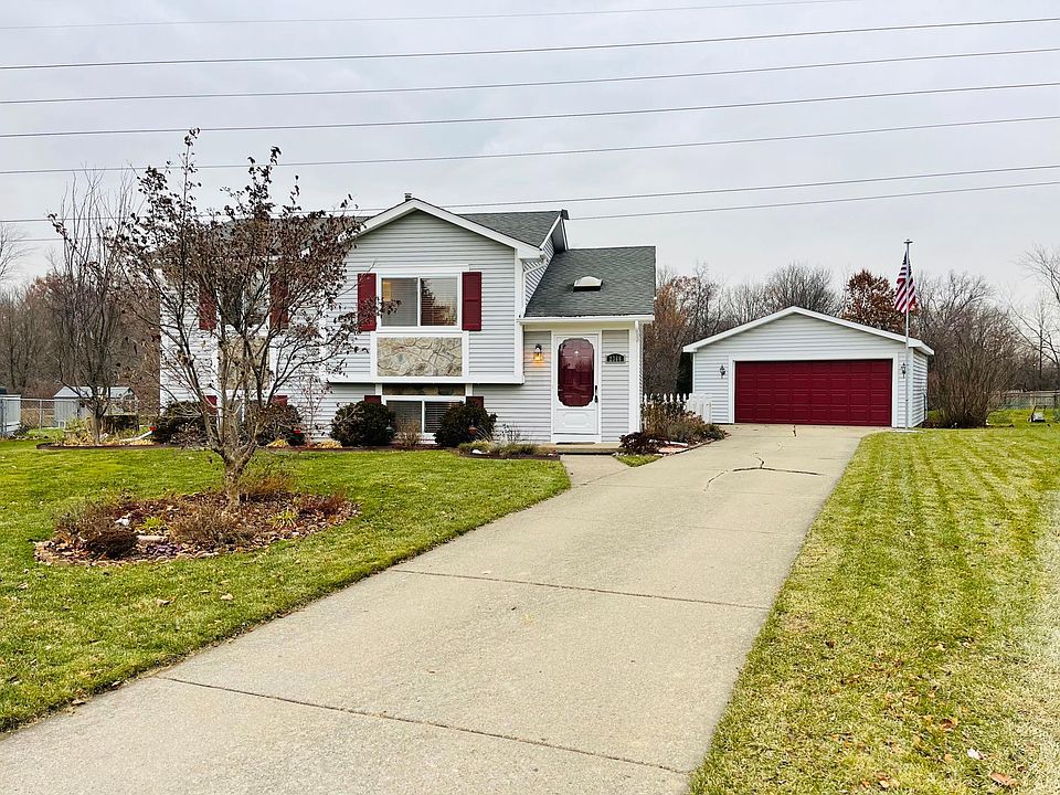 1st image of 2366 Wenona Dr