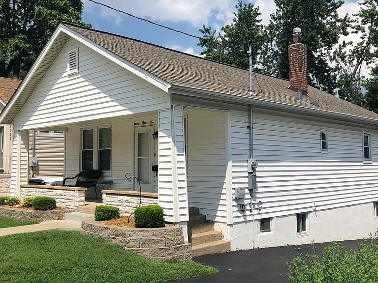 9032 Pilot Ave — Photo 2
