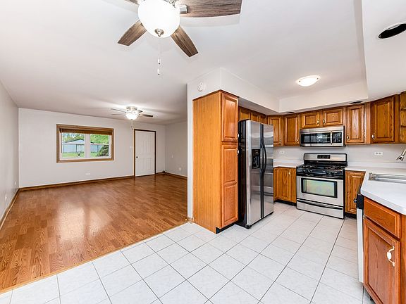 5th image of 8771 W 168th St