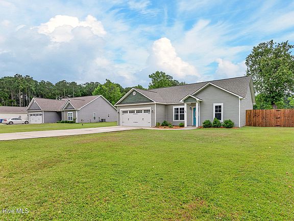3rd image of 229 Clay Hill Road