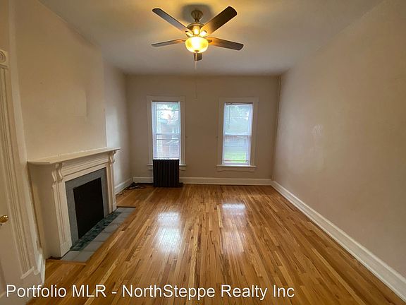 4th image of 97 E Lincoln St #3176450