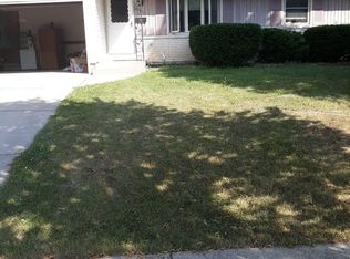 5151 Laura Ln, Greendale, WI 53129