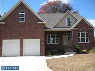 809 Mercer St, Cherry Hill, NJ 08002