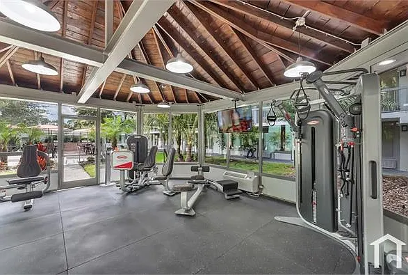 1 bed, $1,400 — Photo 4