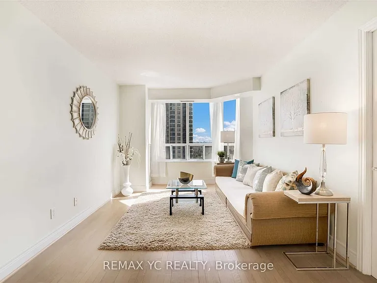 5418 Yonge St #1917 — Photo 3
