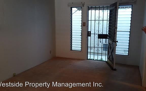 2nd image of 11809 National Blvd