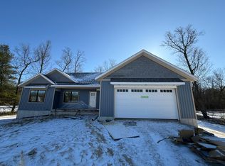 404 Sabine Dr #9, Muskegon, MI 49442