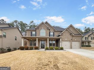 607 Stream Ct, Fairburn, GA 30213
