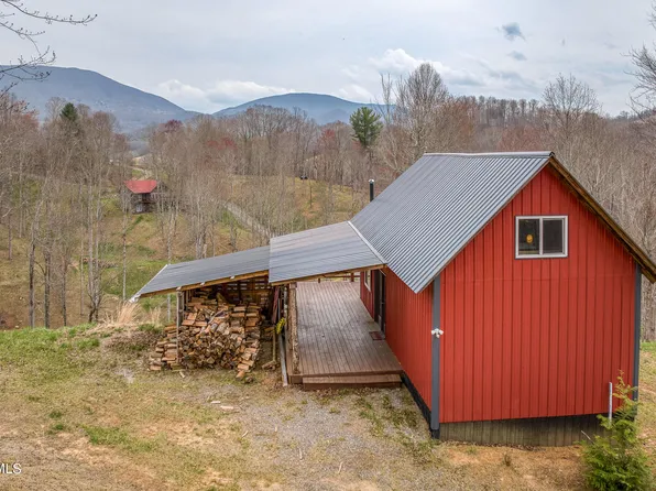 139 Cherry Springs Ln, Trade, TN 37691