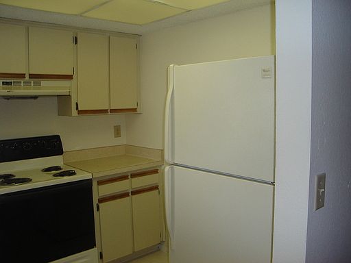 2nd image of 1510 SE Royal Green Cir APT F201