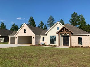 20 Sapphire Dr, Purvis, MS 39475
