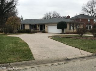 8224 Paddington Dr, Hurstbourne, KY 40222