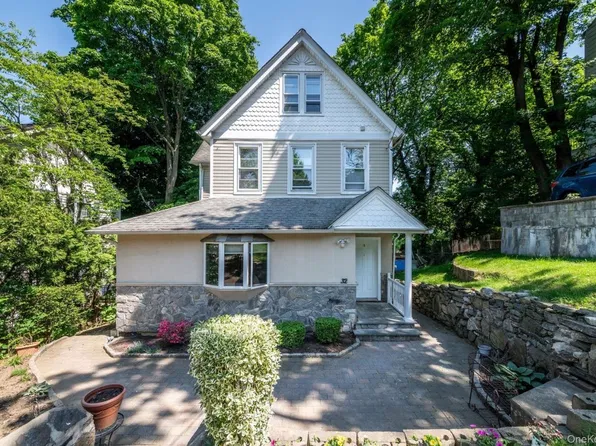 32 Terrace Pl, Tuckahoe, NY 10707