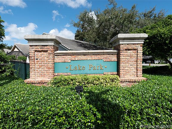 2nd image of 8925 S Lake Park Cir S