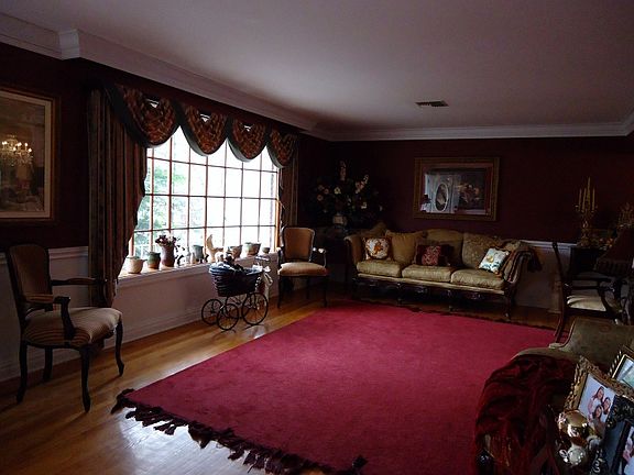 Spacious Living Room