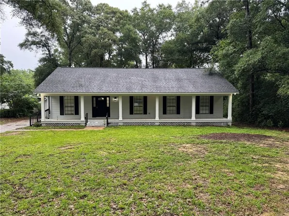 4066 Kingston Ct, Saraland, AL 36571