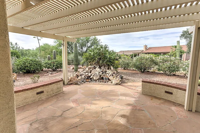 884 N Keyes Rd — Photo 36