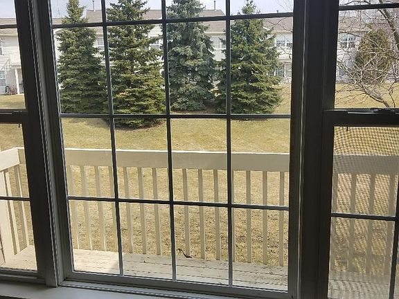 3rd image of 1189 N Village Dr Unit 3