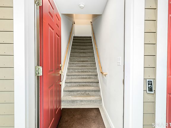 5th image of 56 Portland Avenue #3