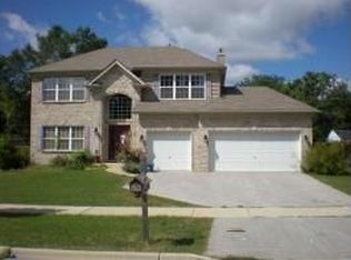 992 N Ohio St, Aurora, IL 60505