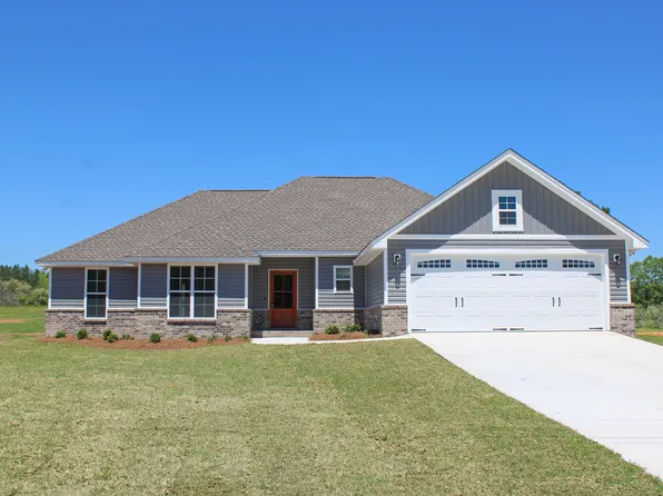 26 N Slade Rd, Sumrall, MS 39482
