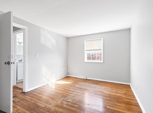 1879 Oakland Park Ave #B, Columbus, OH 43224