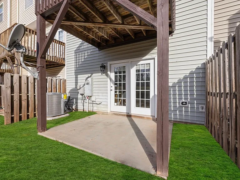 2543 Wyntercrest Ln — Photo 23