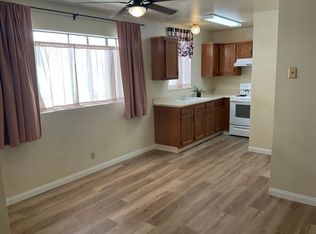 209 Green St #D, Santa Paula, CA 93060