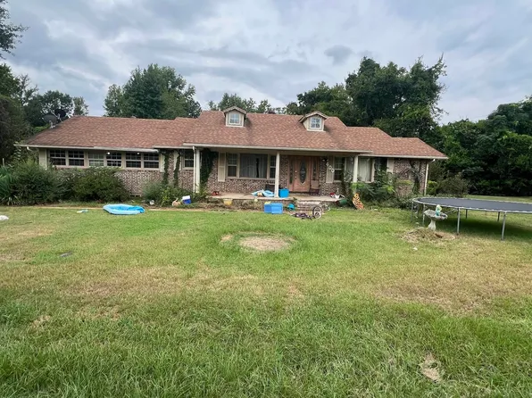 400 Dorsey St, Linden, TX 75563