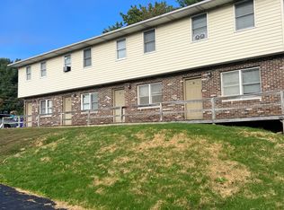 1302 Leatherwood Dr #F, Clarion, PA 16214