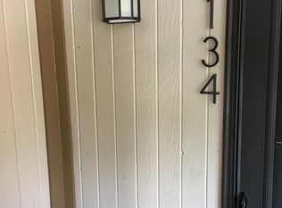 134 Hillsboro Pl, Nashville, TN 37215