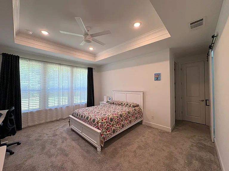 4100 Darlington Way — Photo 8