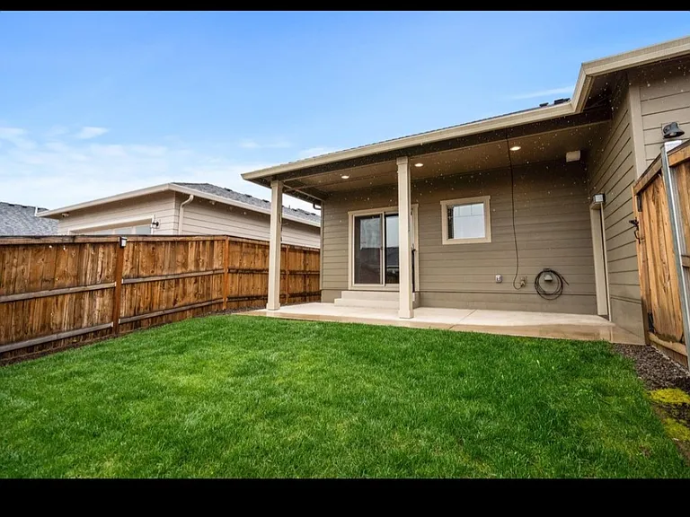 2569 Tiffin Way — Photo 4