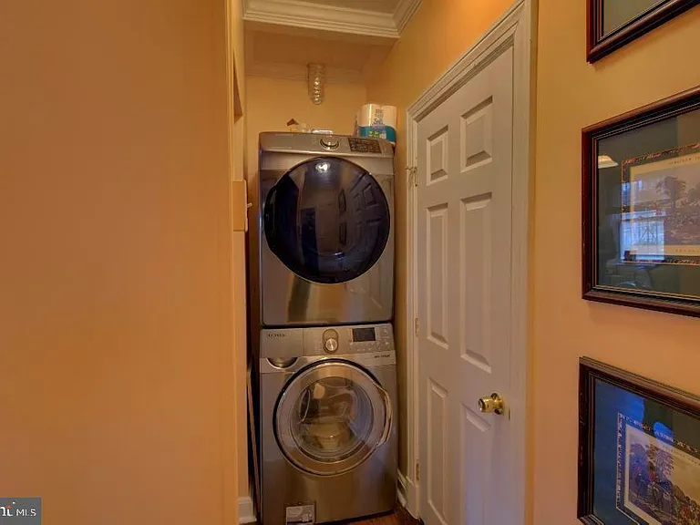 2924 Virginia Ave — Photo 13