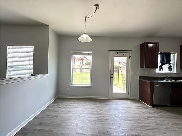 1335 Rocky Shoals Ln — Photo 10