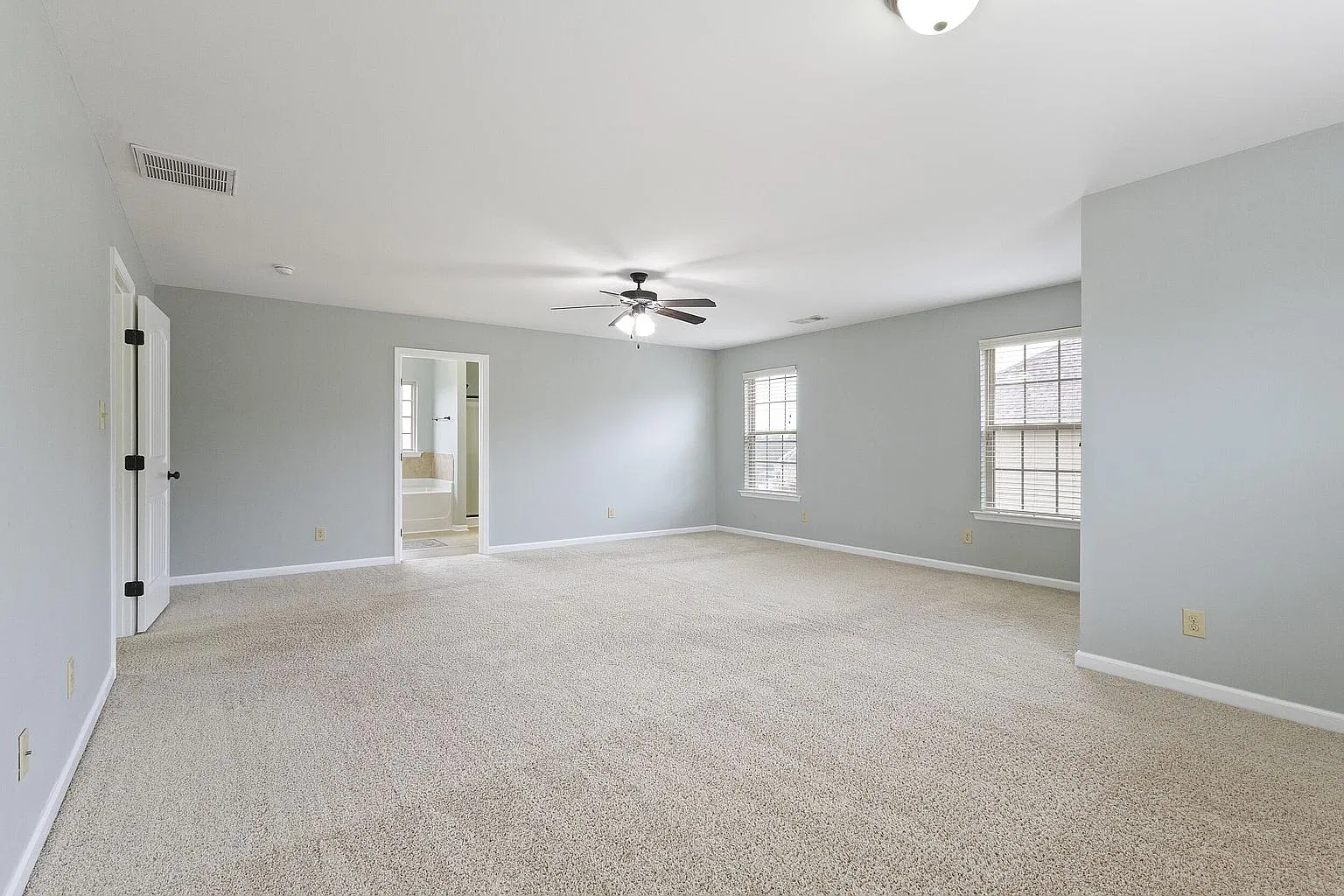 5309 Bull St — Photo 2